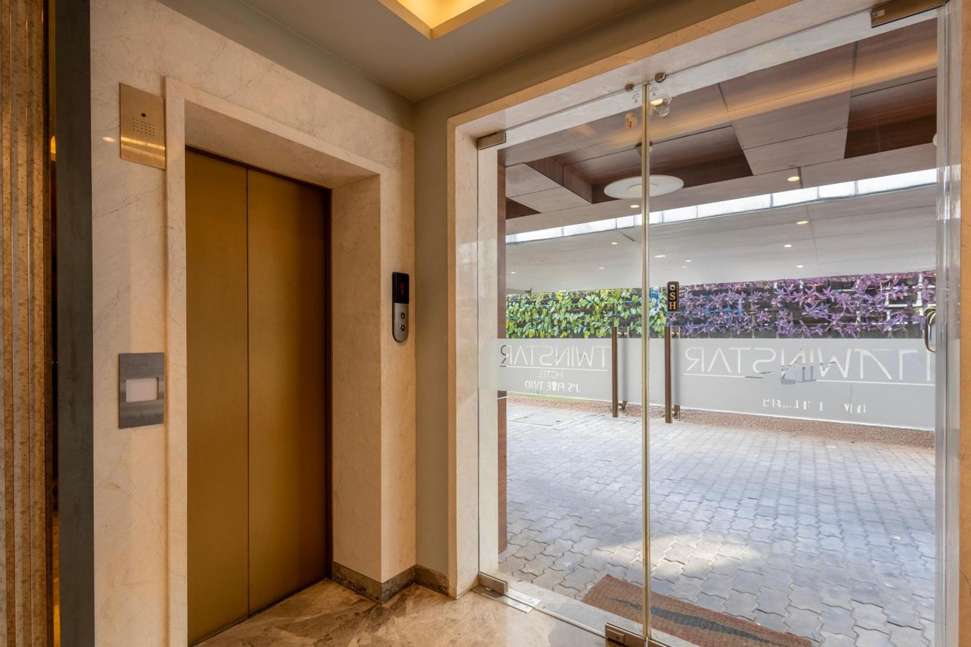 Treebo Premium Twin Star Hotel Chennai Luaran gambar